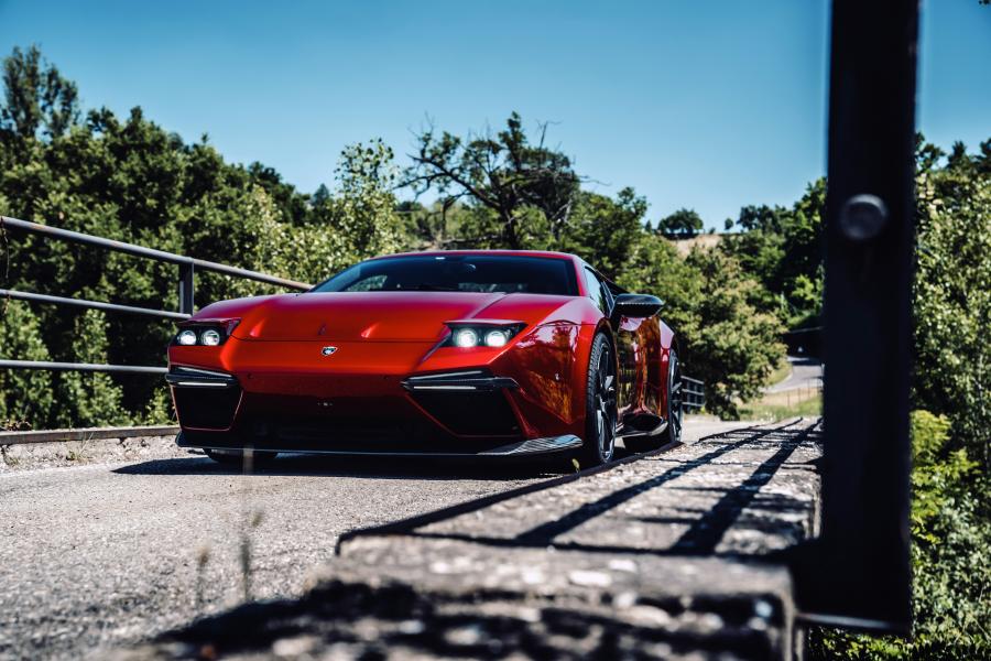  De Tomaso Pantera by Ares Design 2019 года  (фото 12 из 25)